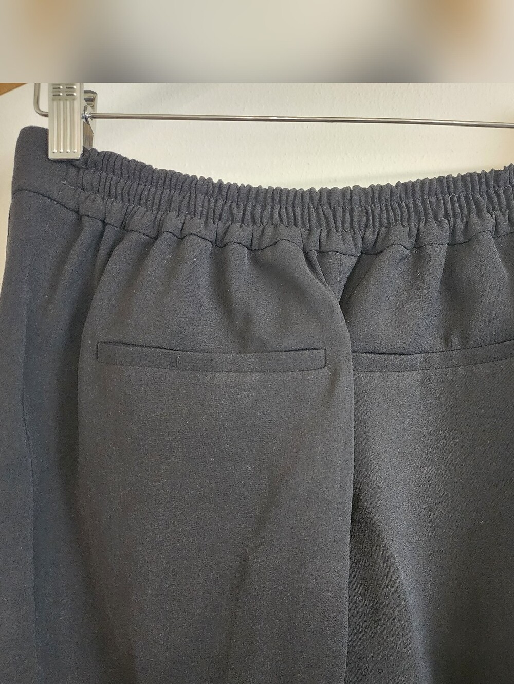 Vince Black Crepe Pintuck Elastic Waist Mid Rise Jogger Dress Pant XS - Picture 10 of 15